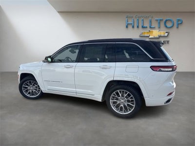 2022 Jeep Grand Cherokee Summit