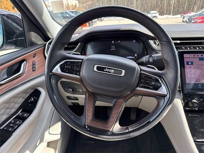 2022 Jeep Grand Cherokee Summit