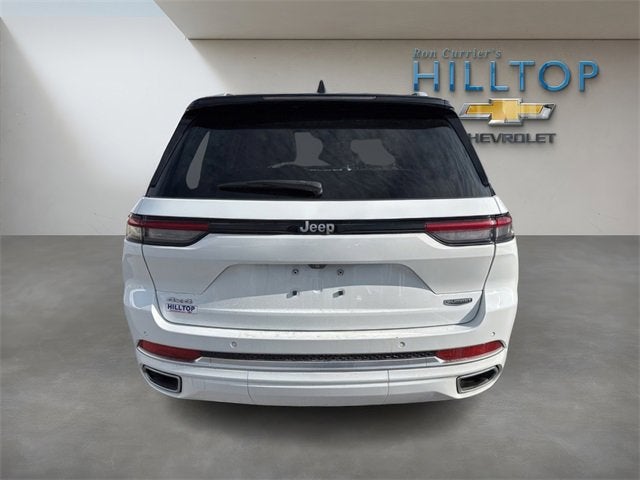 2022 Jeep Grand Cherokee Summit