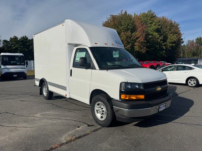 2025 Chevrolet Express Cutaway 3500 1WT