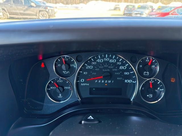 2023 Chevrolet Express Cutaway 3500 1WT