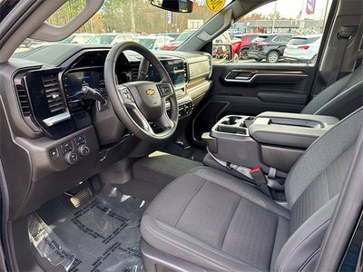 2025 Chevrolet Silverado 1500 LT (2FL)