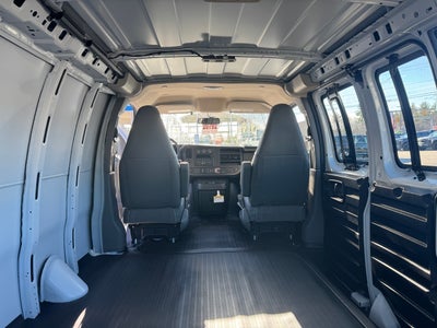2025 Chevrolet Express Cargo 2500 WT