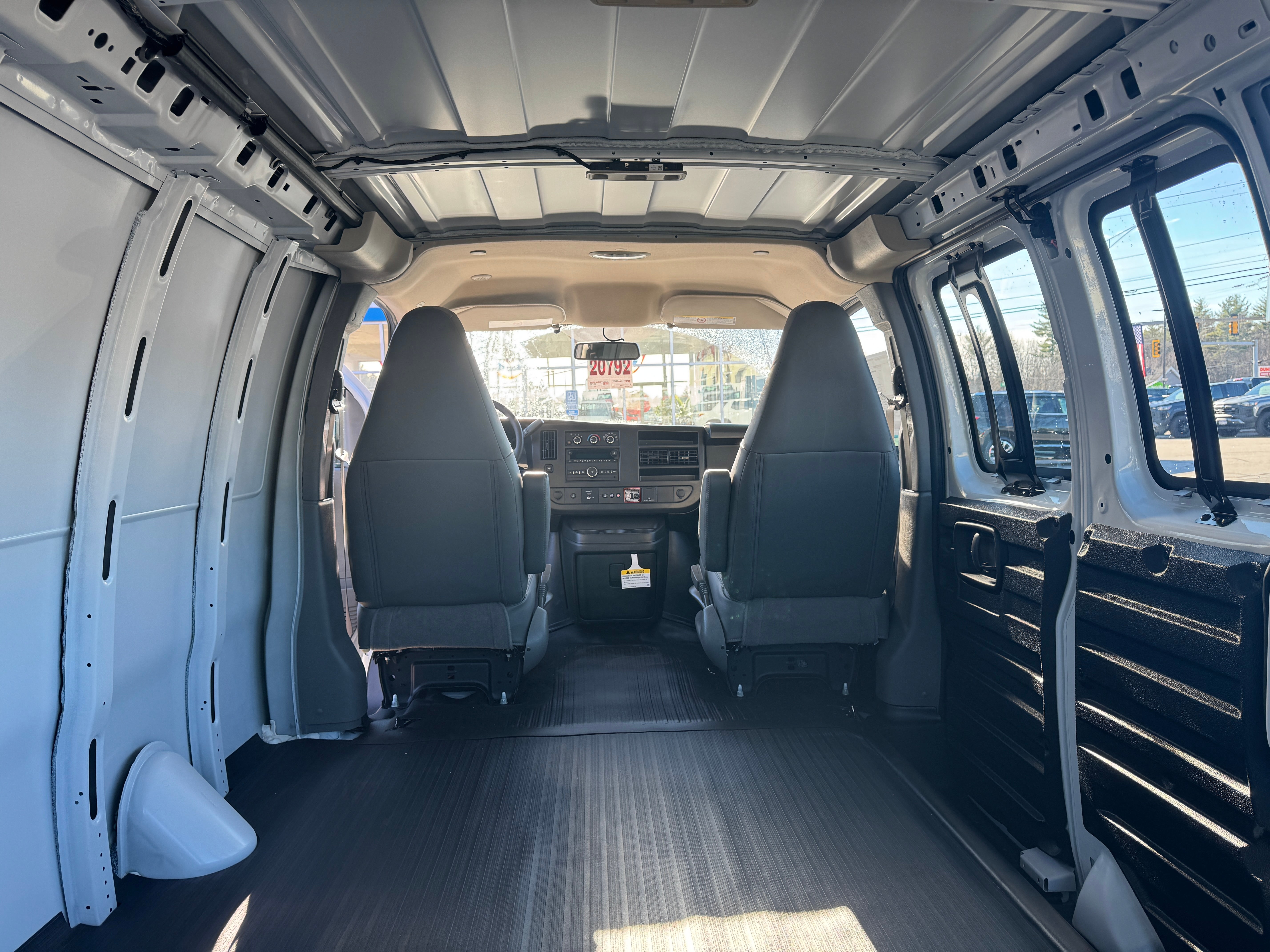 2025 Chevrolet Express Cargo 2500 WT