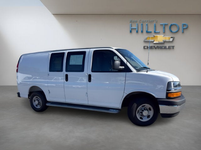 2025 Chevrolet Express Cargo WT