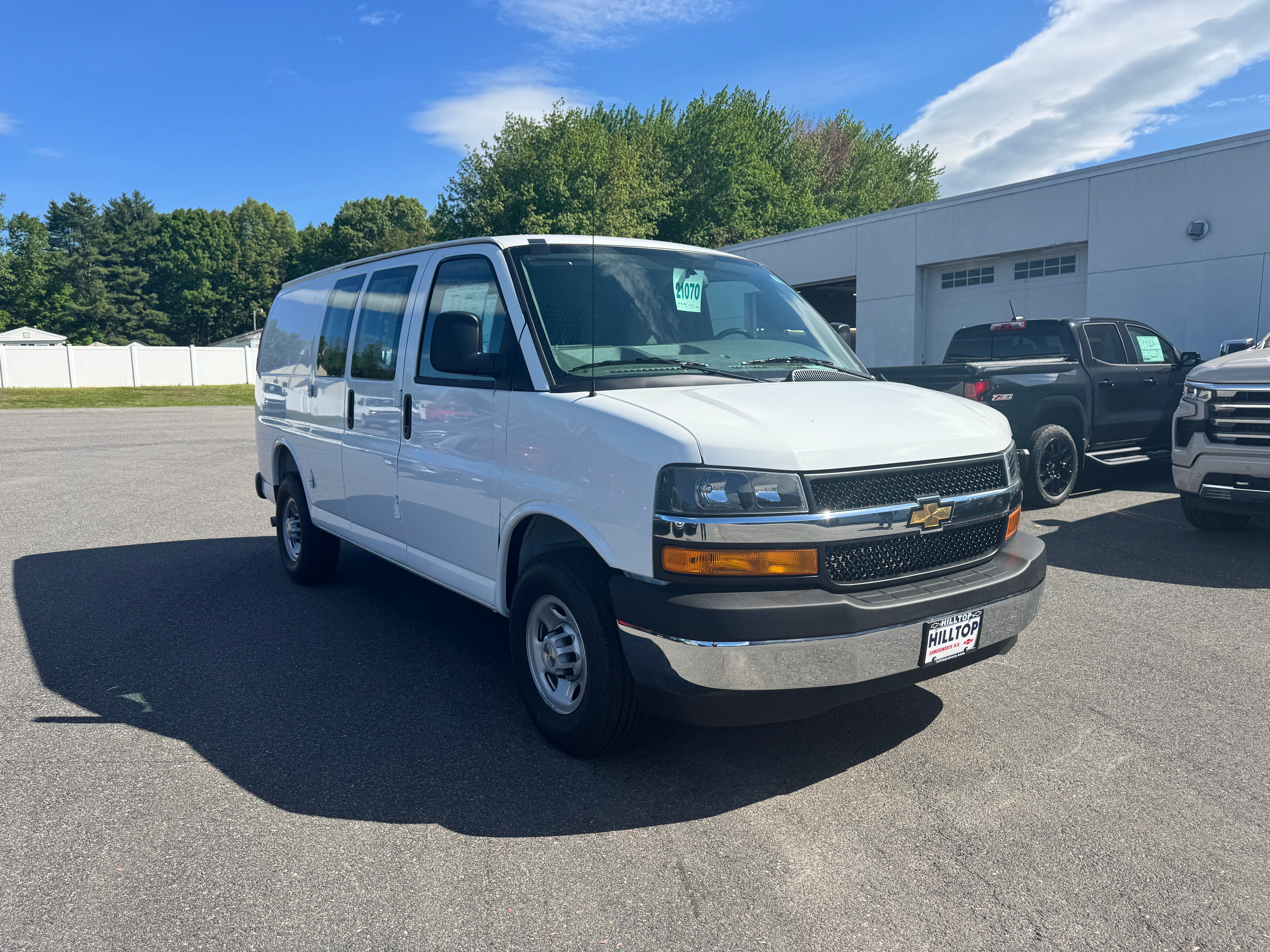 2026 Chevrolet Express Cargo WT