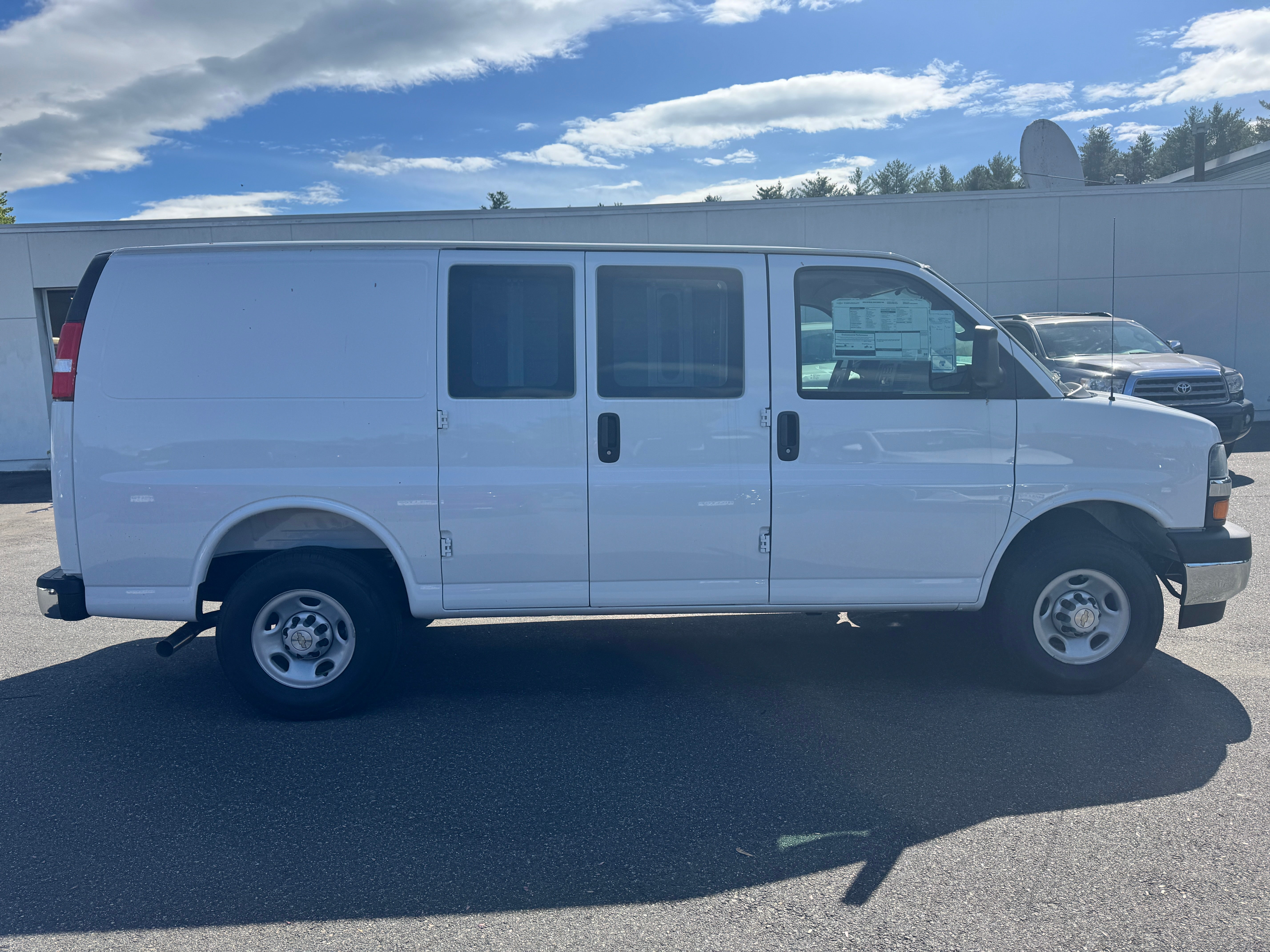 2026 Chevrolet Express Cargo WT