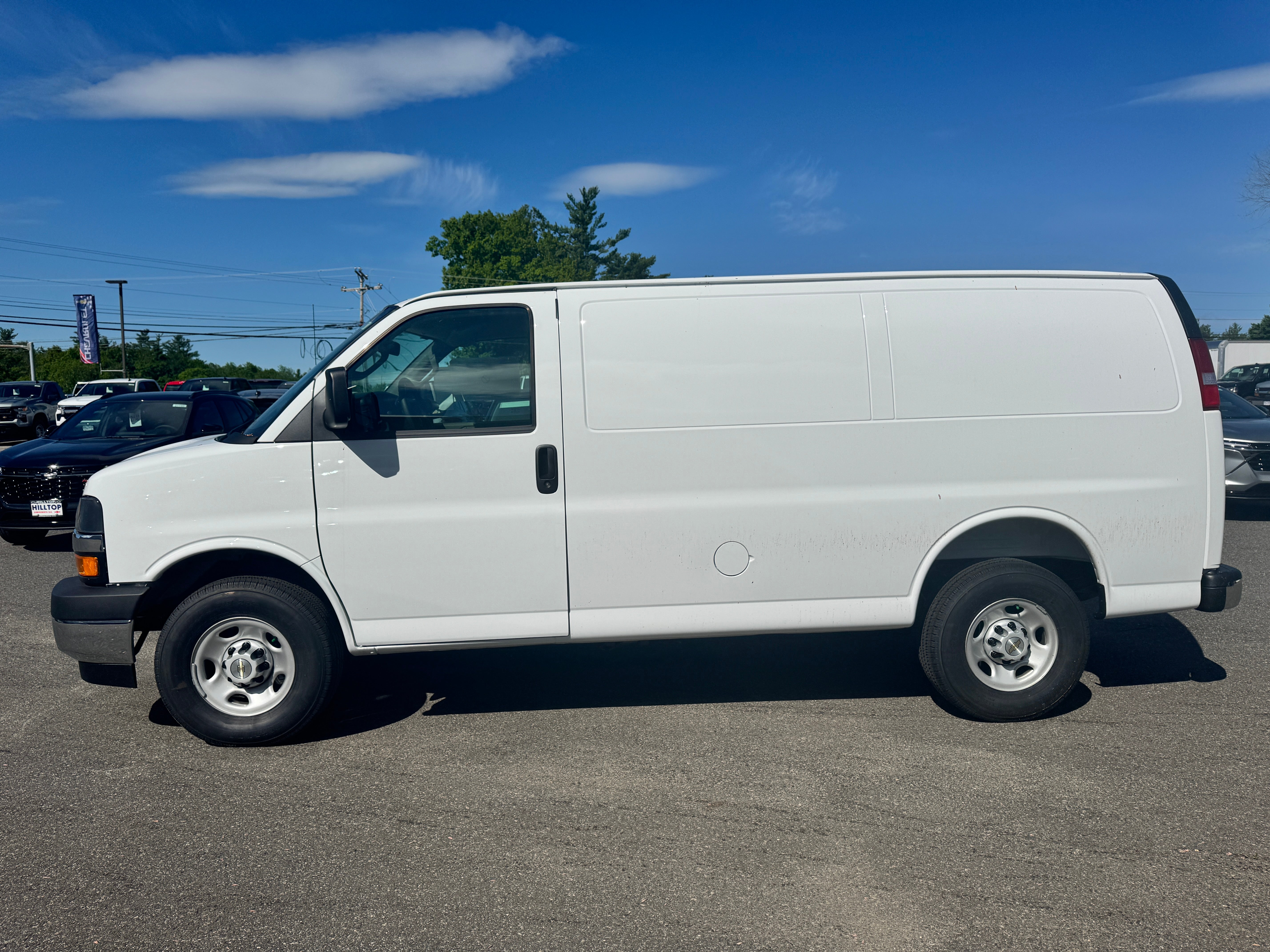 2026 Chevrolet Express Cargo WT