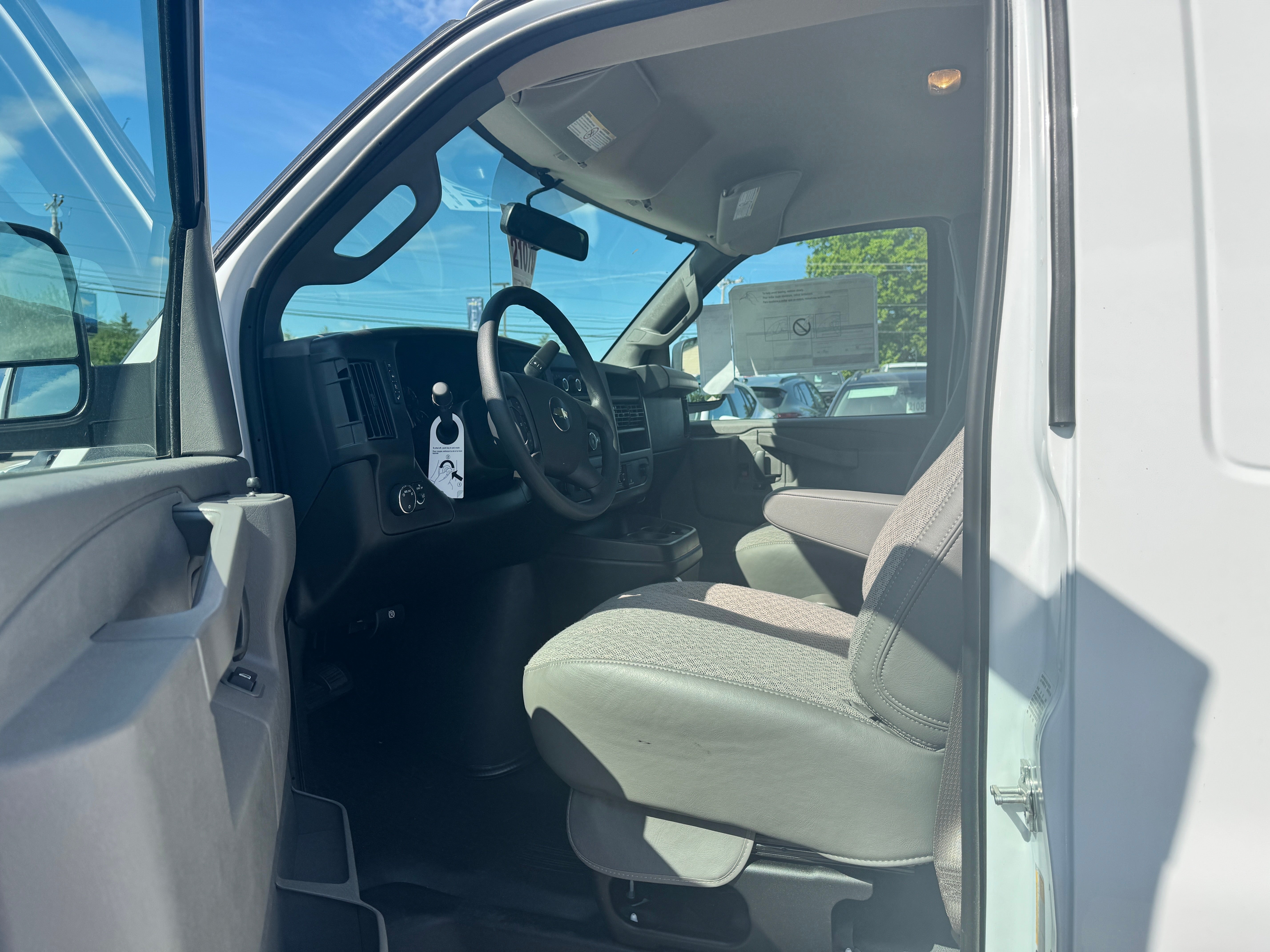 2026 Chevrolet Express Cargo WT