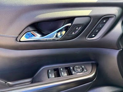 2021 GMC Acadia SLT