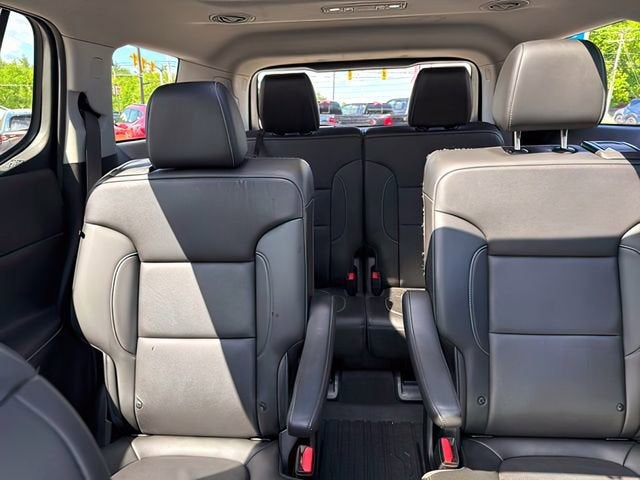 2021 GMC Acadia SLT