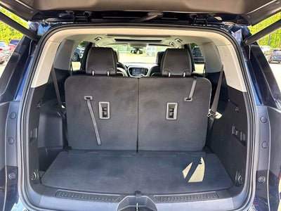 2021 GMC Acadia SLT