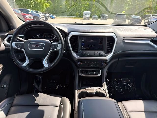 2021 GMC Acadia SLT