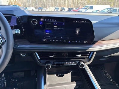 2025 Chevrolet Suburban Premier