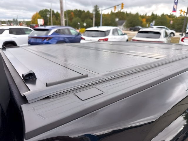 2023 GMC Canyon 4WD AT4