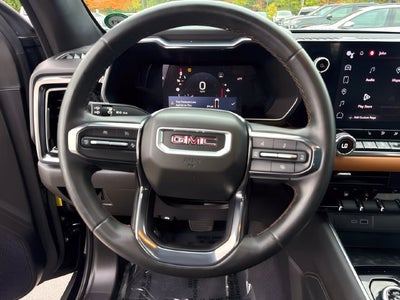 2023 GMC Canyon 4WD AT4