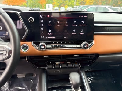 2023 GMC Canyon 4WD AT4