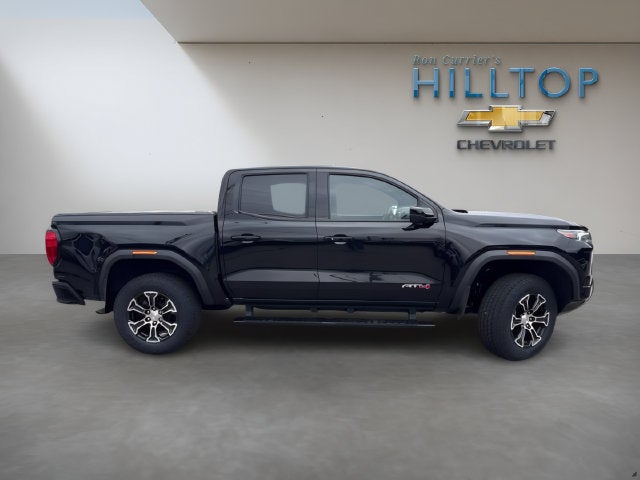 2023 GMC Canyon 4WD AT4