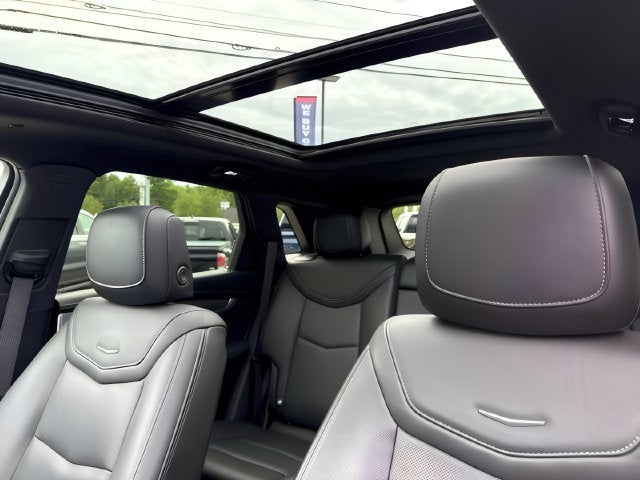2022 Cadillac XT5 AWD Sport