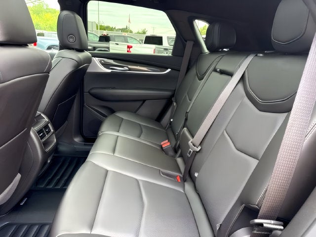 2022 Cadillac XT5 AWD Sport