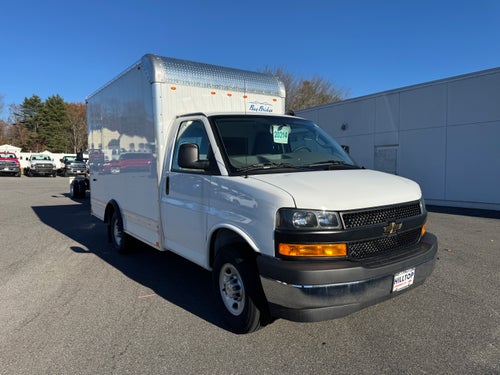2024 Chevrolet Express Cutaway 3500 1WT