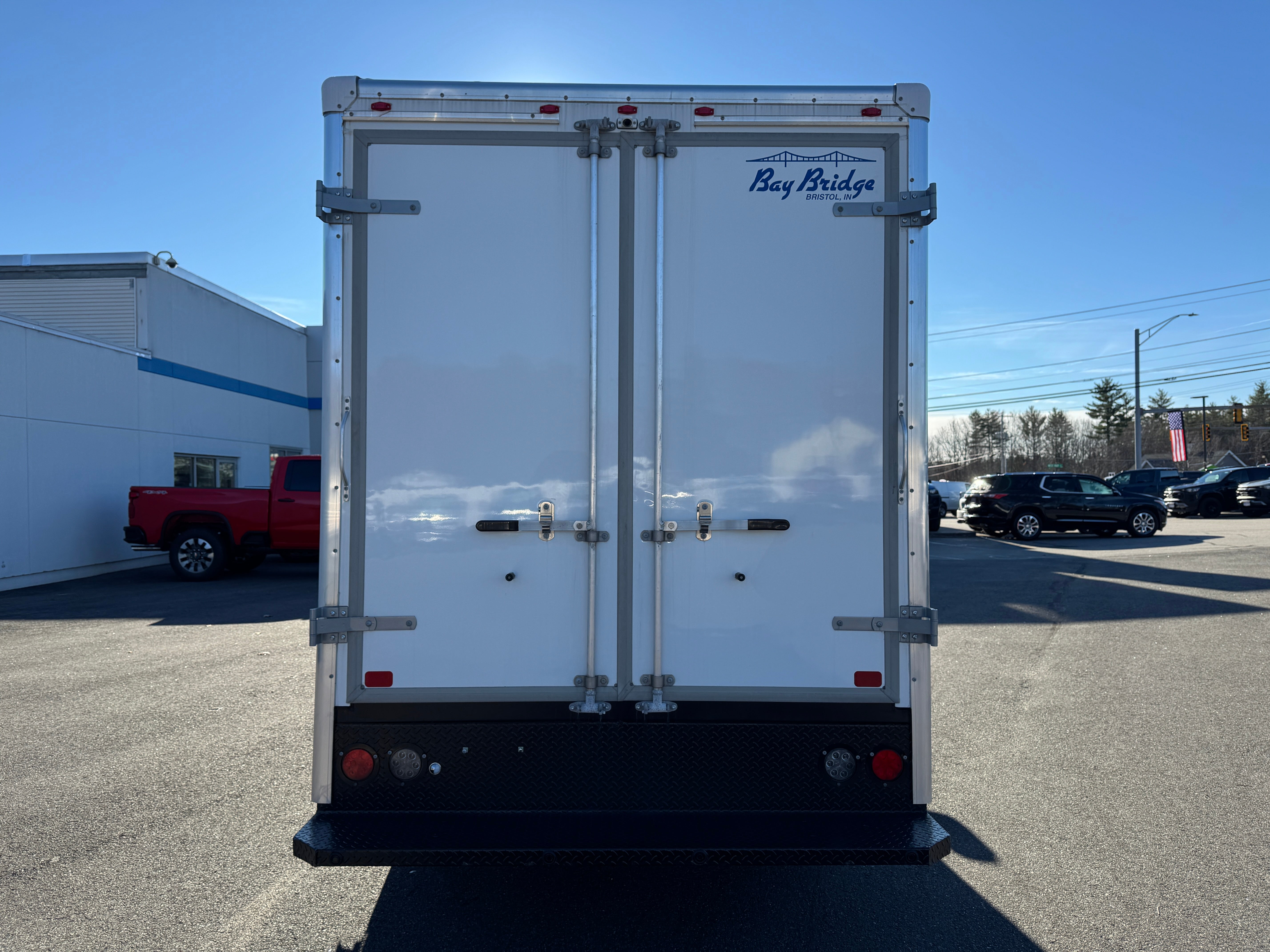 2024 Chevrolet Express Cutaway 3500 1WT