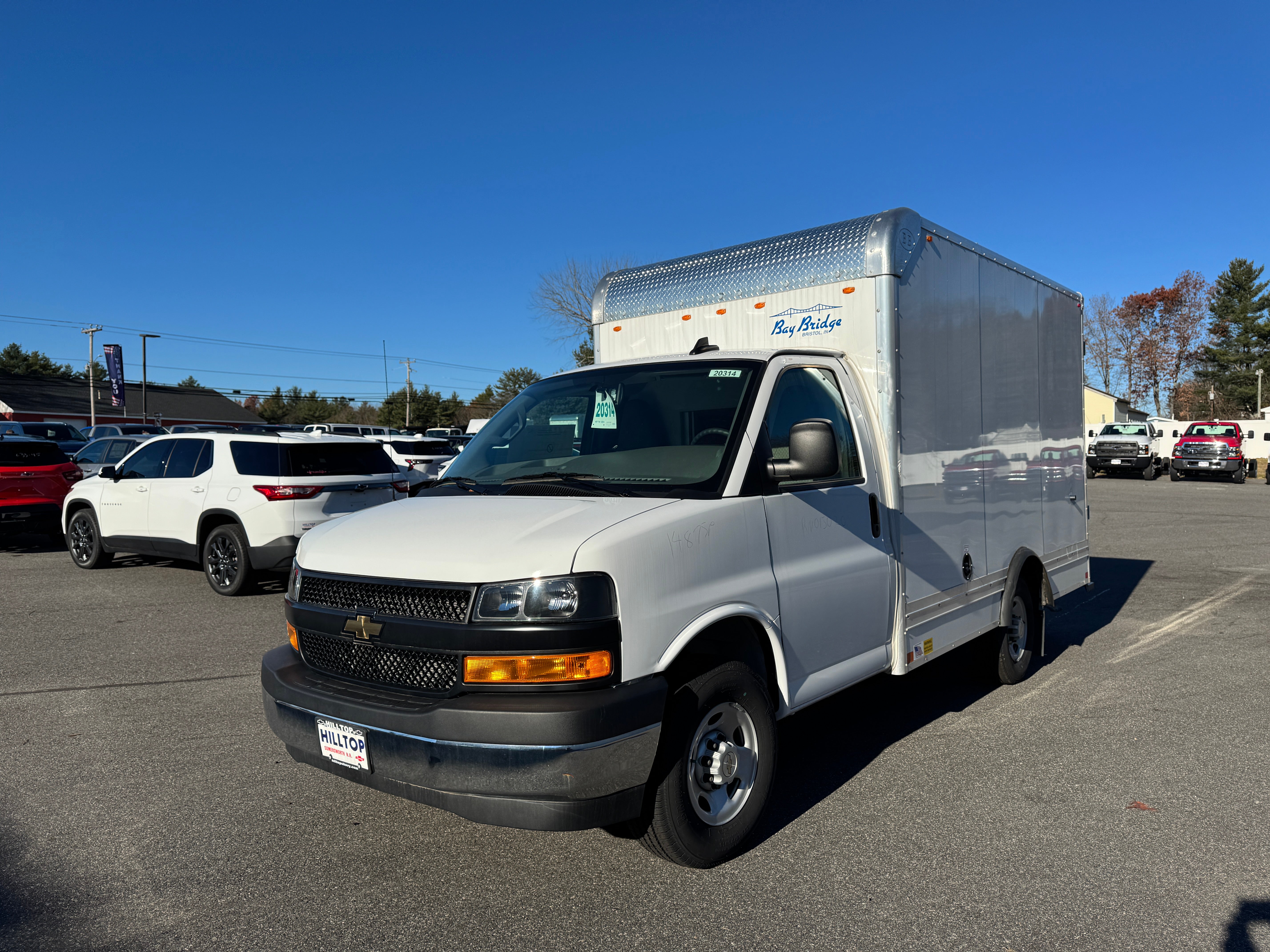 2024 Chevrolet Express Cutaway 3500 1WT