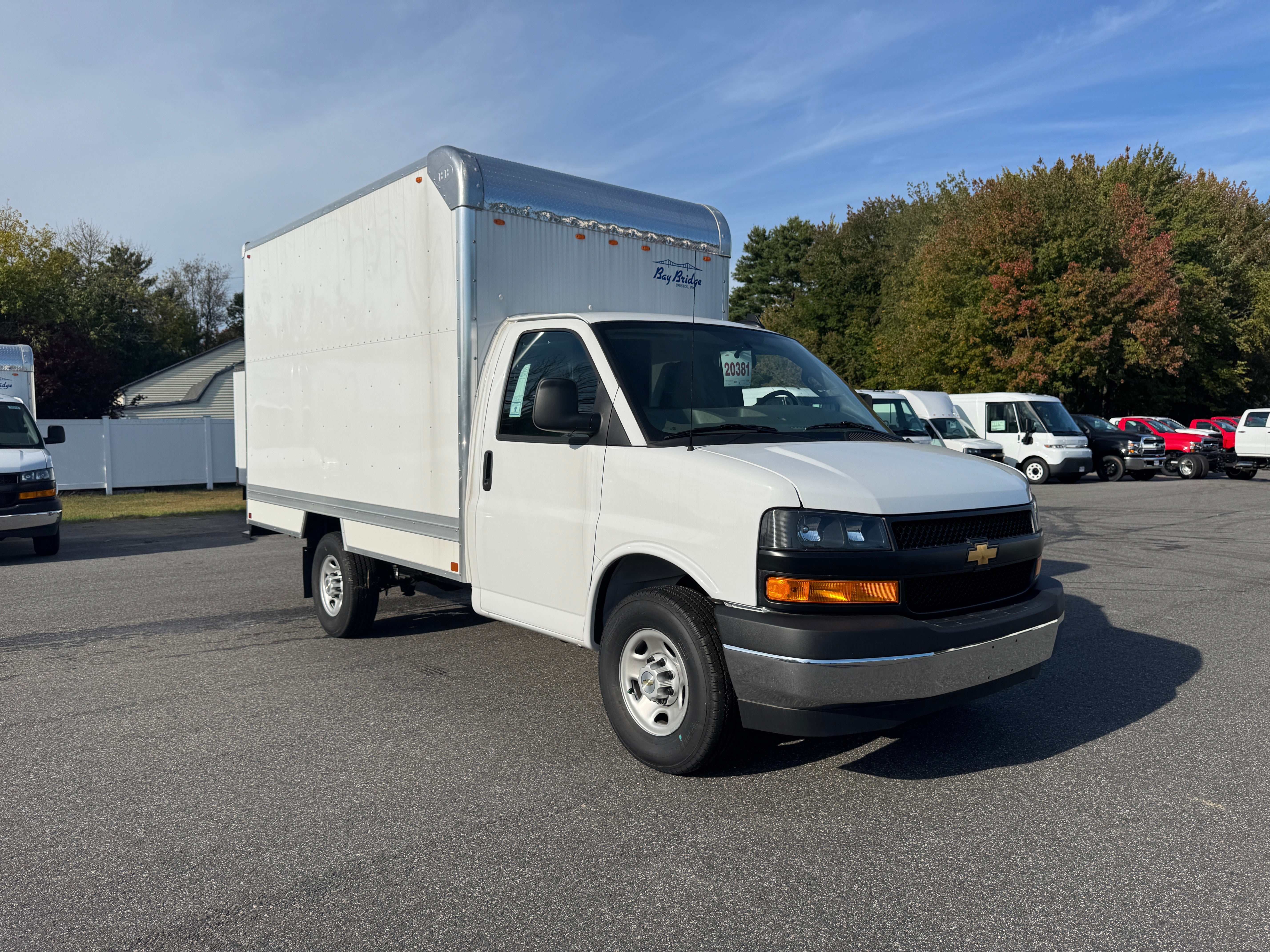 2024 Chevrolet Express Cutaway 3500 1WT
