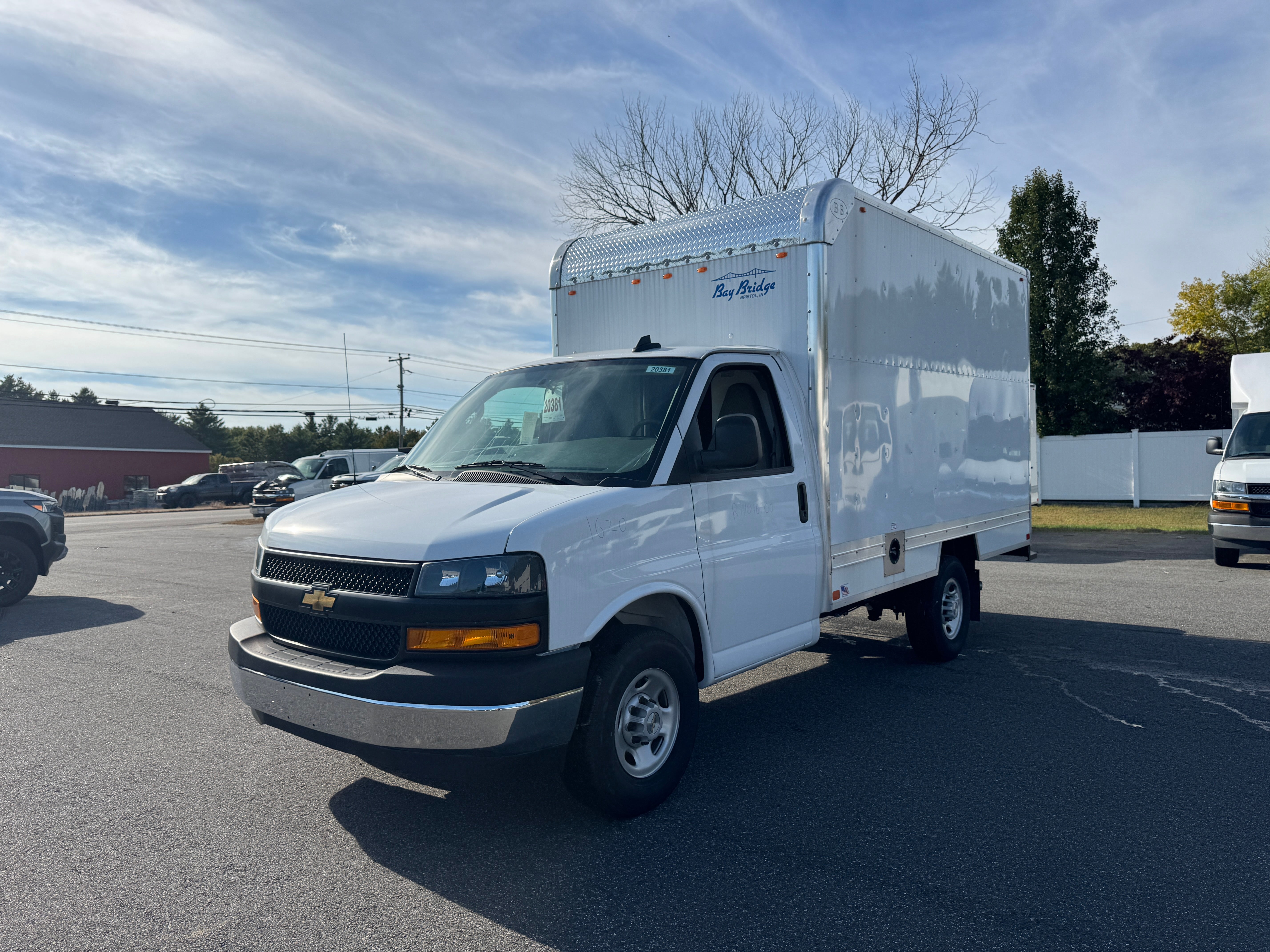 2024 Chevrolet Express Cutaway 3500 1WT