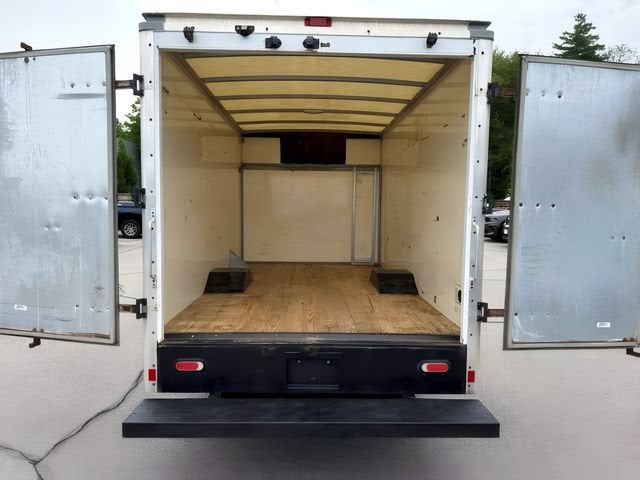 2020 Chevrolet Express Cutaway 3500 Base
