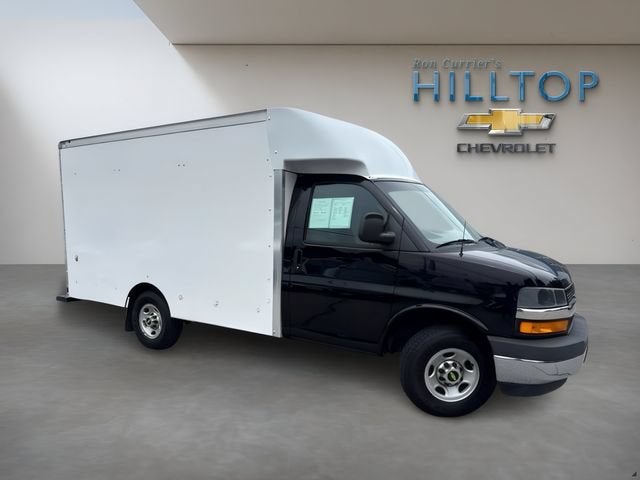 2020 Chevrolet Express Cutaway 3500 Base