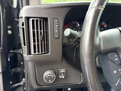 2020 Chevrolet Express Cutaway 3500 Base