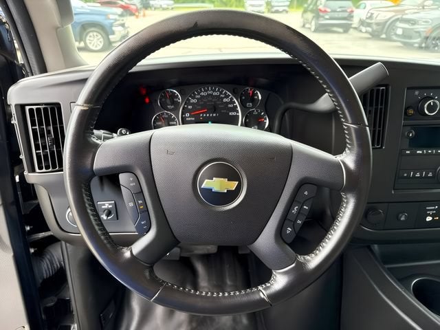 2020 Chevrolet Express Cutaway 3500 Base