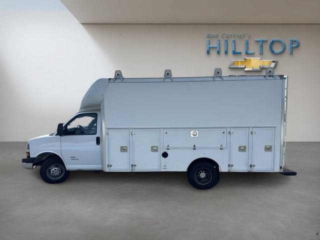 2021 Chevrolet Express Cutaway 4500 Base