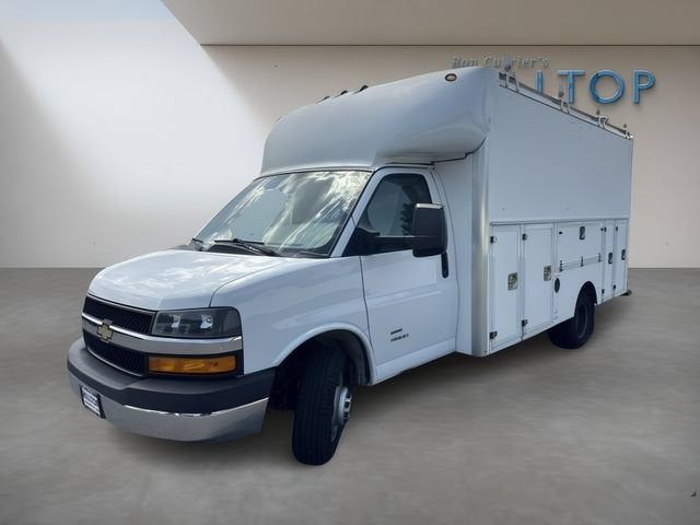 2021 Chevrolet Express Cutaway 4500 Base