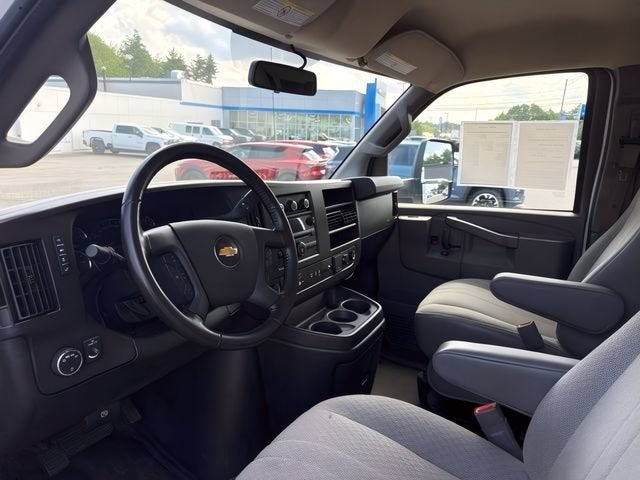 2021 Chevrolet Express Cutaway 4500 Base