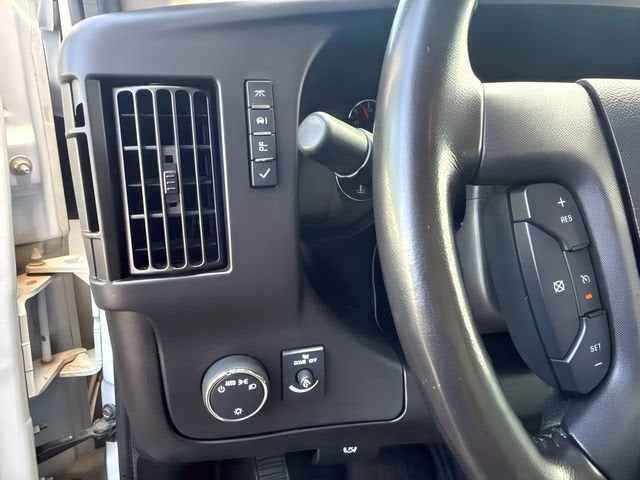 2021 Chevrolet Express Cutaway 4500 Base