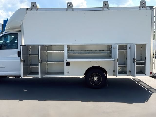 2021 Chevrolet Express Cutaway 4500 Base
