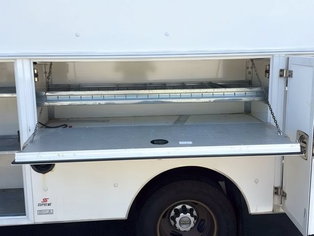 2021 Chevrolet Express Cutaway 4500 Base