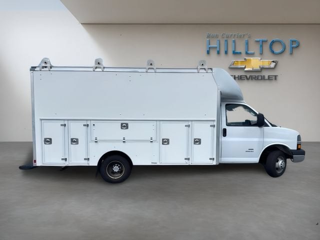 2021 Chevrolet Express Cutaway 4500 Base