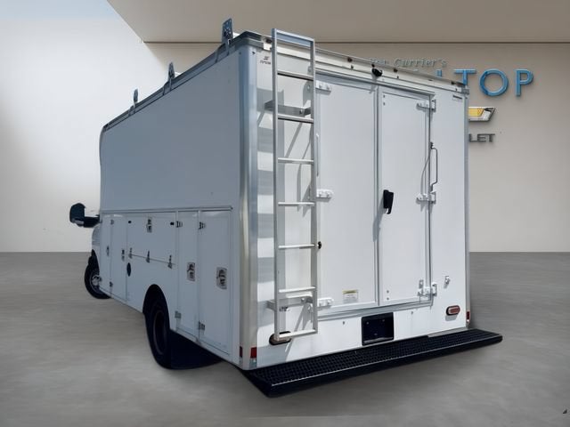 2021 Chevrolet Express Cutaway 4500 Base