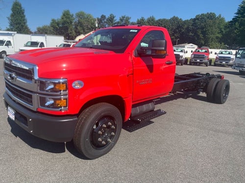 2023 Chevrolet Silverado 5500 HD Work Truck