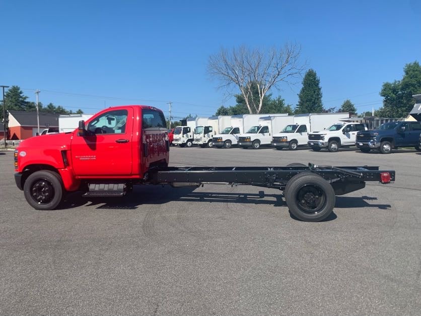 2023 Chevrolet Silverado 5500 HD Work Truck