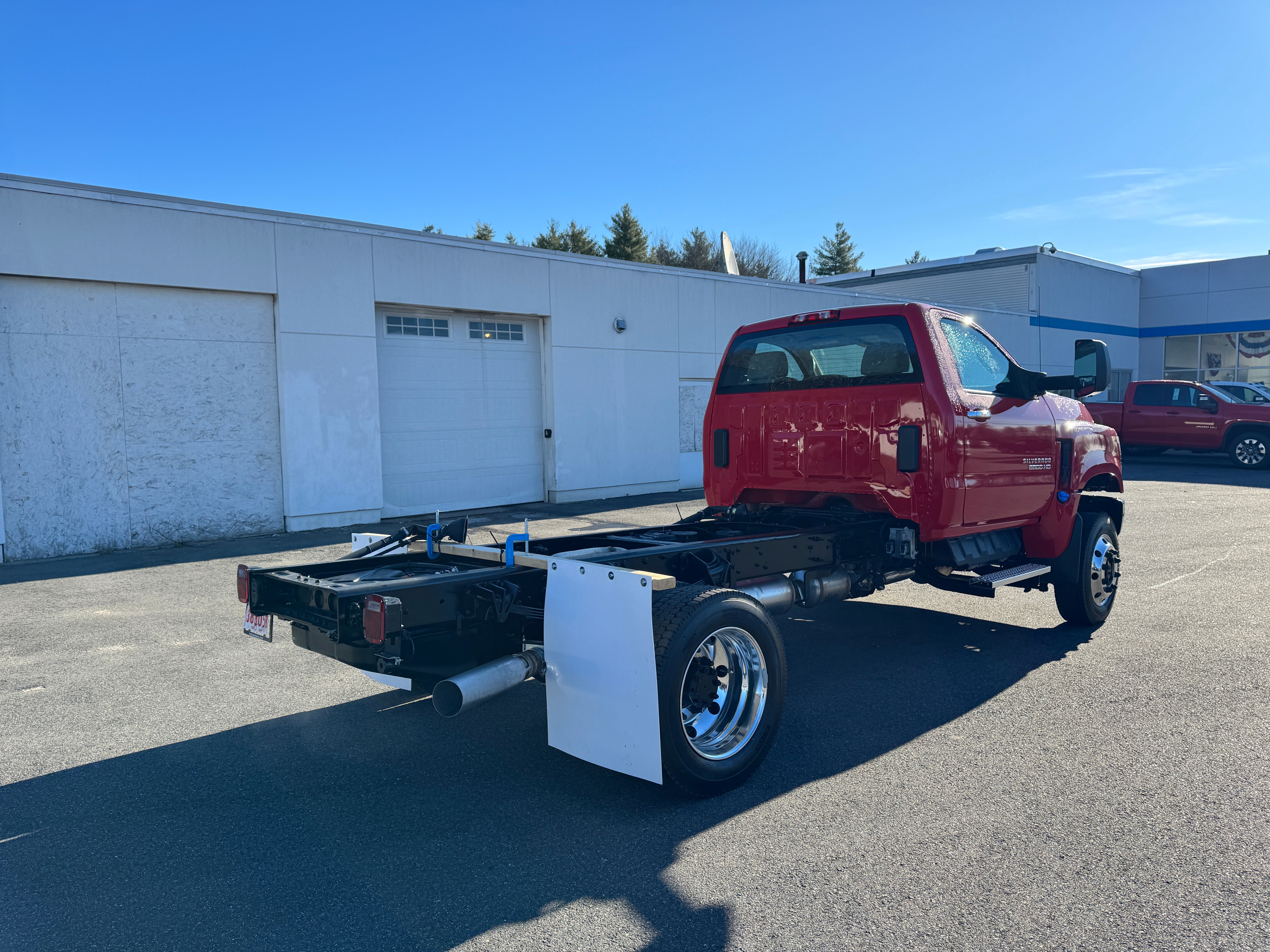 2025 Chevrolet Silverado 6500 HD Work Truck