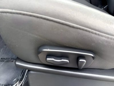 2013 Nissan Titan SV