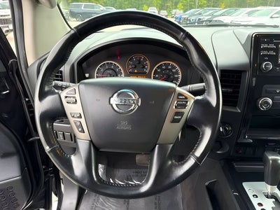 2013 Nissan Titan SV