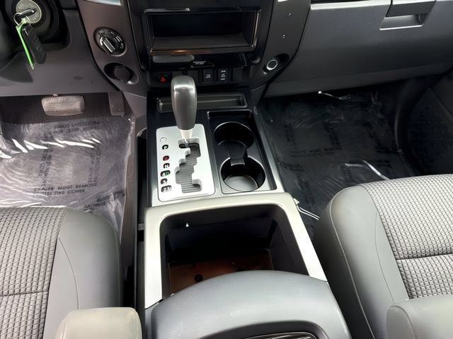 2013 Nissan Titan SV