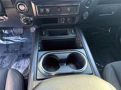 2018 Nissan Titan SV