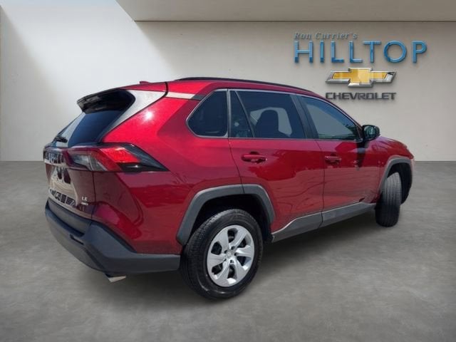 2020 Toyota RAV4 LE