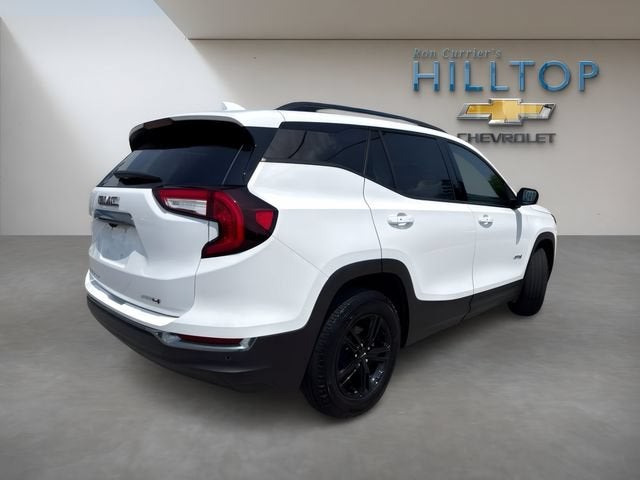 2024 GMC Terrain AT4